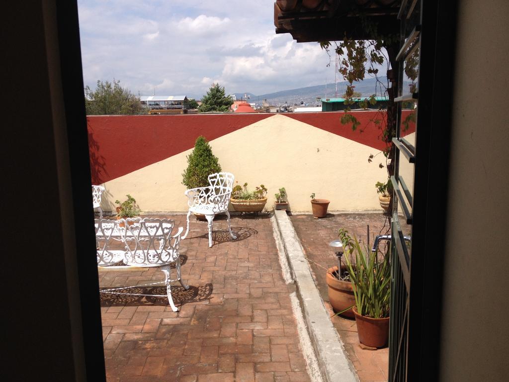 Hostal Casa Castillo Morelia Buitenkant foto
