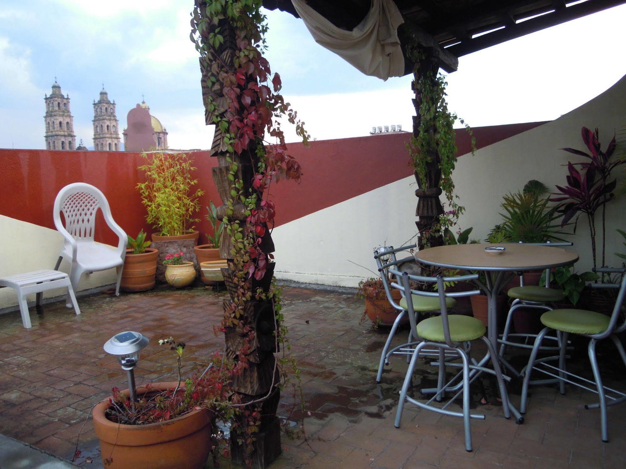 Hostal Casa Castillo Morelia Buitenkant foto