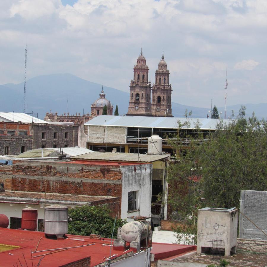 Hostal Casa Castillo Morelia Buitenkant foto
