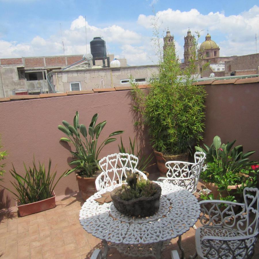 Hostal Casa Castillo Morelia Buitenkant foto