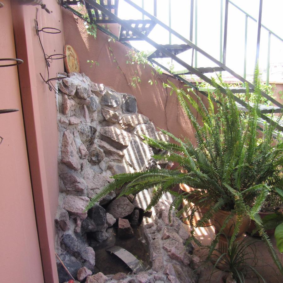 Hostal Casa Castillo Morelia Buitenkant foto