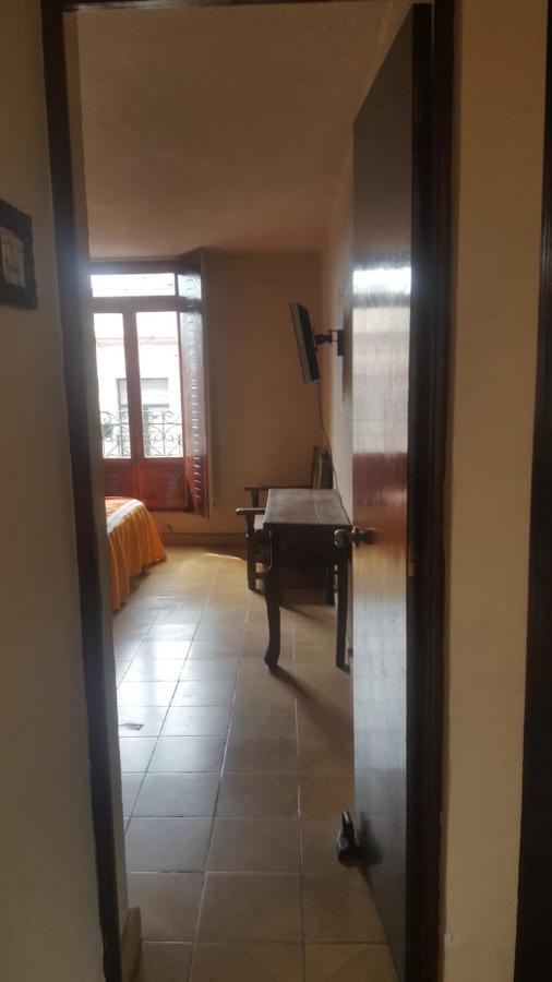 Hostal Casa Castillo Morelia Buitenkant foto